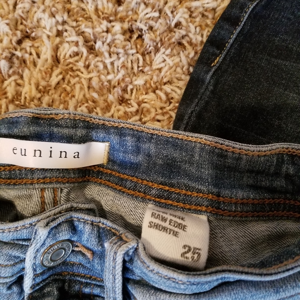 DENIM SHORTS - Picture 2 of 3